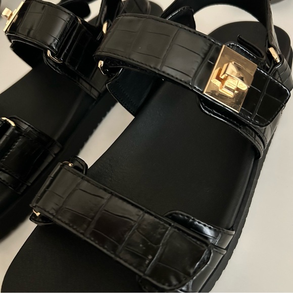 Steve Madden Mona Croc Black Sandals Women’s - Picture 6 of 12